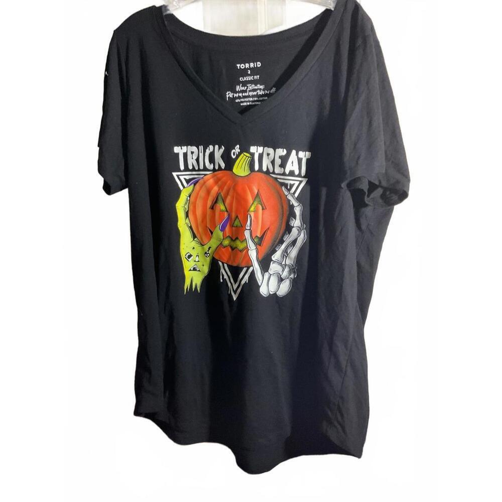 Torrid Classic Trick or Treat Halloween T-Shirt 2